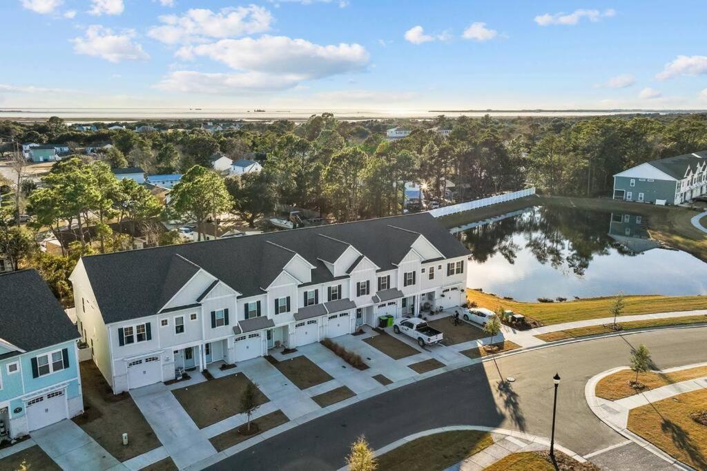 Beaufort Beau Coast Getawayヴィラ エクステリア 写真